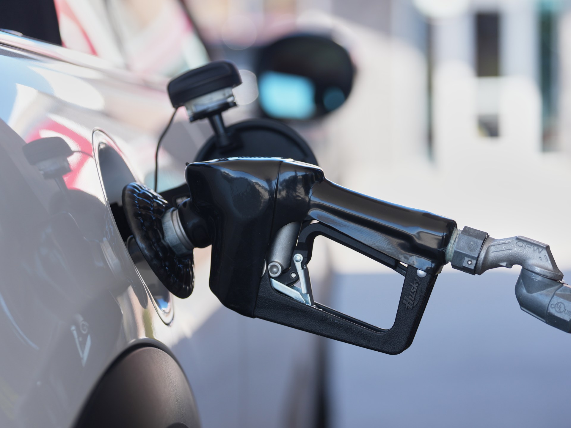 California leads lawsuit against Trump fuel efficiency standards rollback